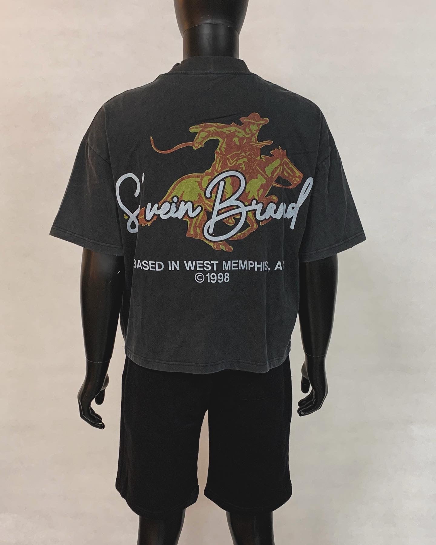 “Derby Tee”